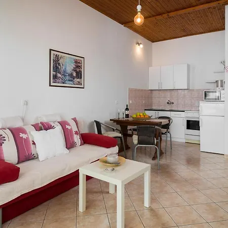 Tomas Apartamento