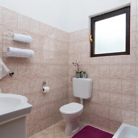 Tomas Apartamento